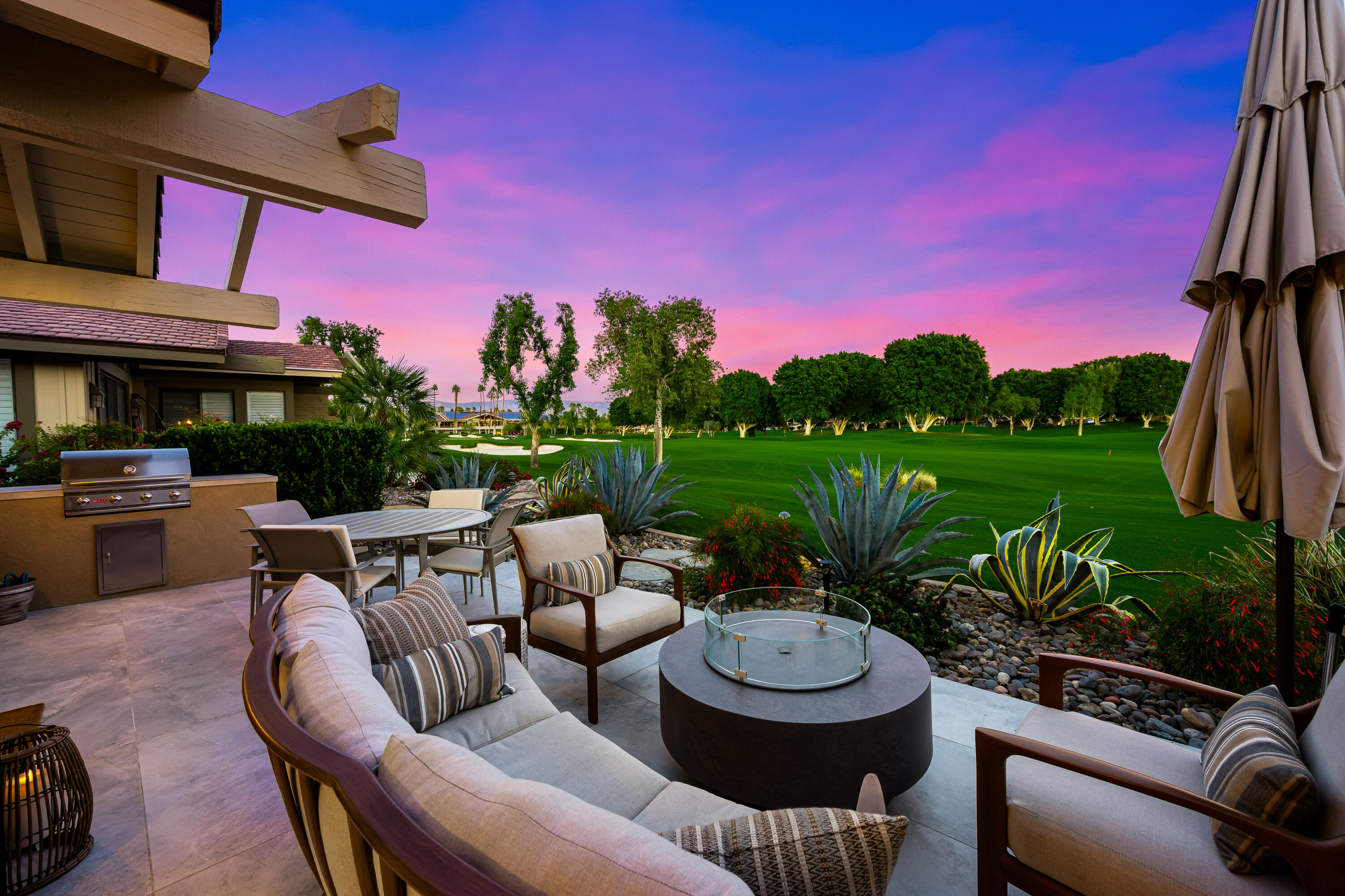 160 Deer Spring Way Palm Desert, CA 92211 - Photo 39 of 48 4-print-MF_DuskDeer_OPMG_1225_004