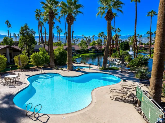 $935,000 | 160 Deer Spring Way, Palm Desert, CA 92211