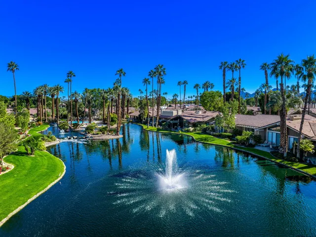 $935,000 | 160 Deer Spring Way, Palm Desert, CA 92211