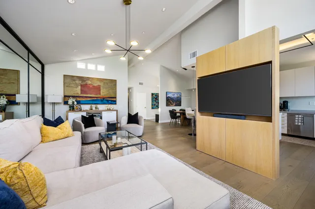 $935,000 | 160 Deer Spring Way, Palm Desert, CA 92211