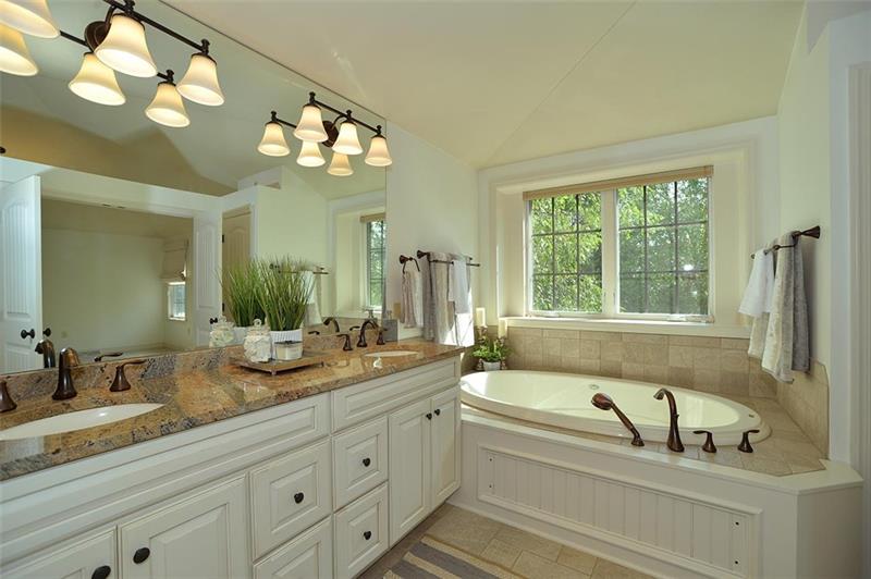 2133 John's Ridge Road Coraopolis, PA 15108 - Photo 18 of 22 Gallery Image 18
