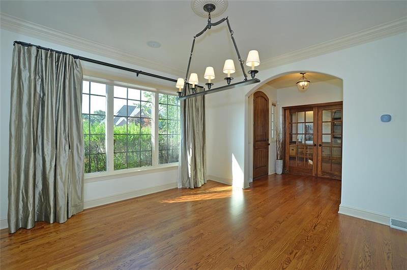 2133 John's Ridge Road Coraopolis, PA 15108 - Photo 8 of 22 Gallery Image 8