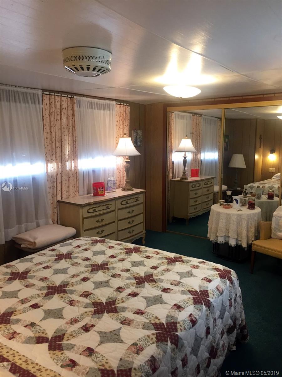 158 Long Key Road Key Largo, FL 33037 - Photo 17 of 21 Gallery Image 17