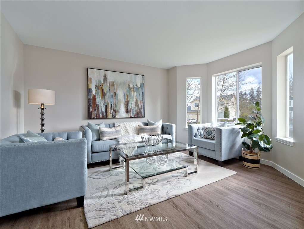 4010 Northeast 7th Court Renton, WA 98056 - Photo 2 of 12