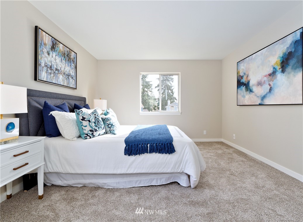 4010 Northeast 7th Court Renton, WA 98056 - Photo 6 of 12