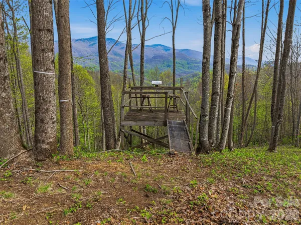 $599,000 | 227 Flying Dutchman Road, Sylva, NC 28779