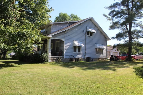 8244 St John Road Elberfeld, IN 47613 - Photo 12 of 35