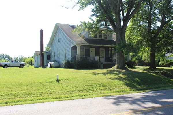 8244 St John Road Elberfeld, IN 47613 - Photo 5 of 35