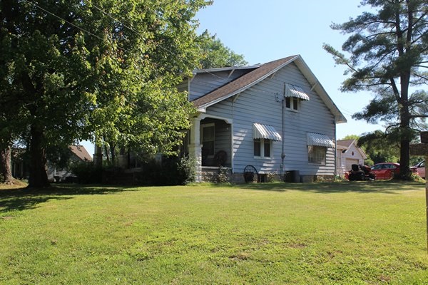 8244 St John Road Elberfeld, IN 47613 - Photo 9 of 35
