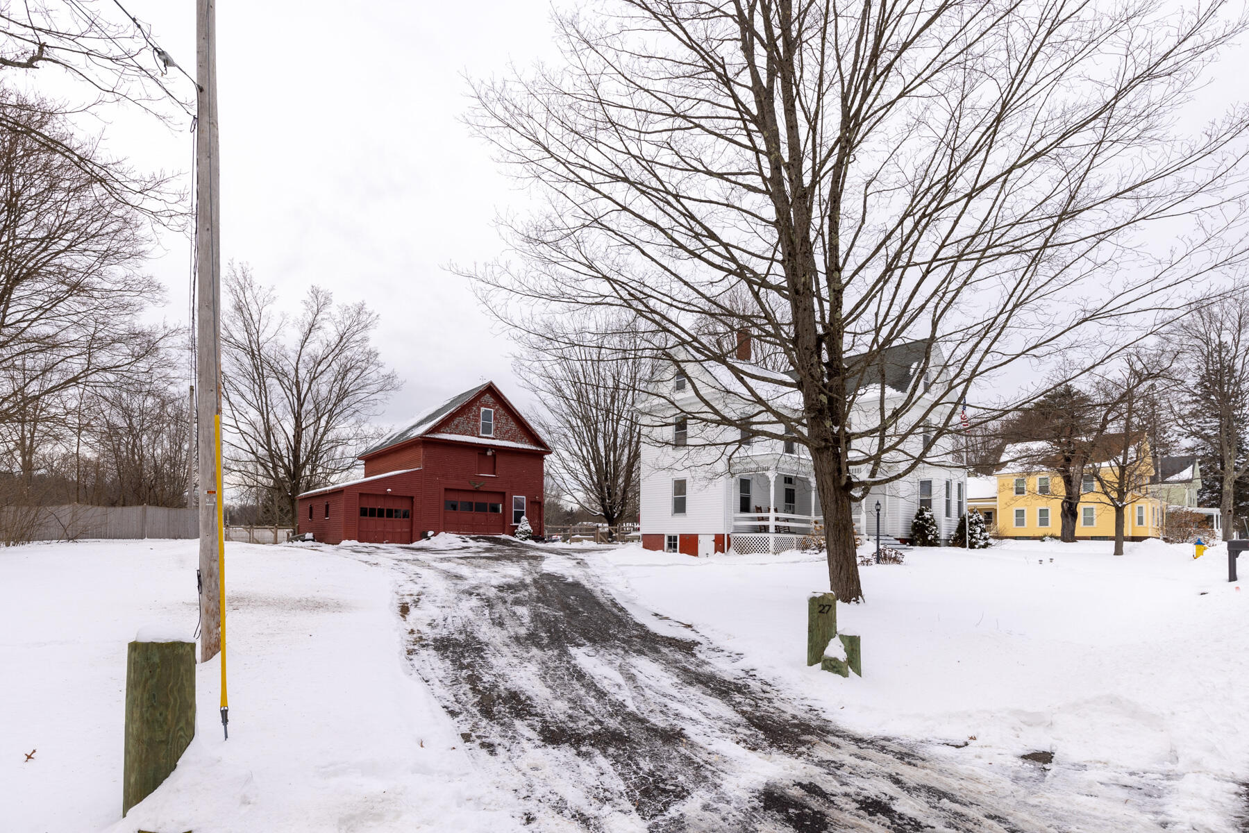 27 Bridge Street Berwick, ME 03901 - Photo 2 of 47 LM-Photos-35