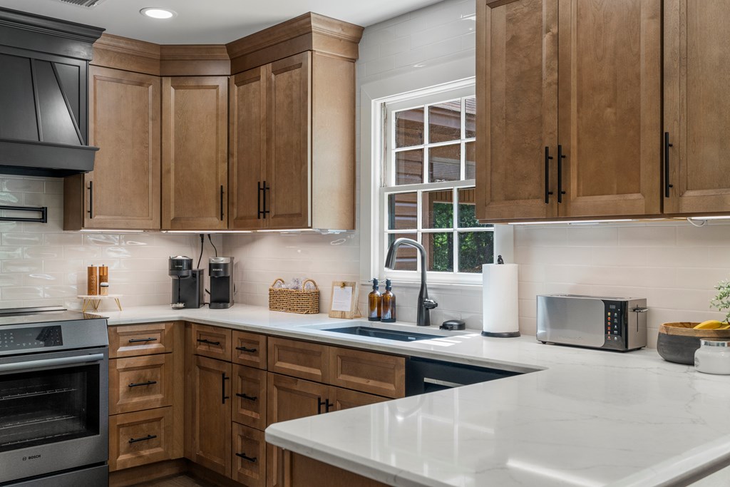 1320 Biggers Road Columbus, GA 31904 - Photo 10 of 61 Gallery Image 10