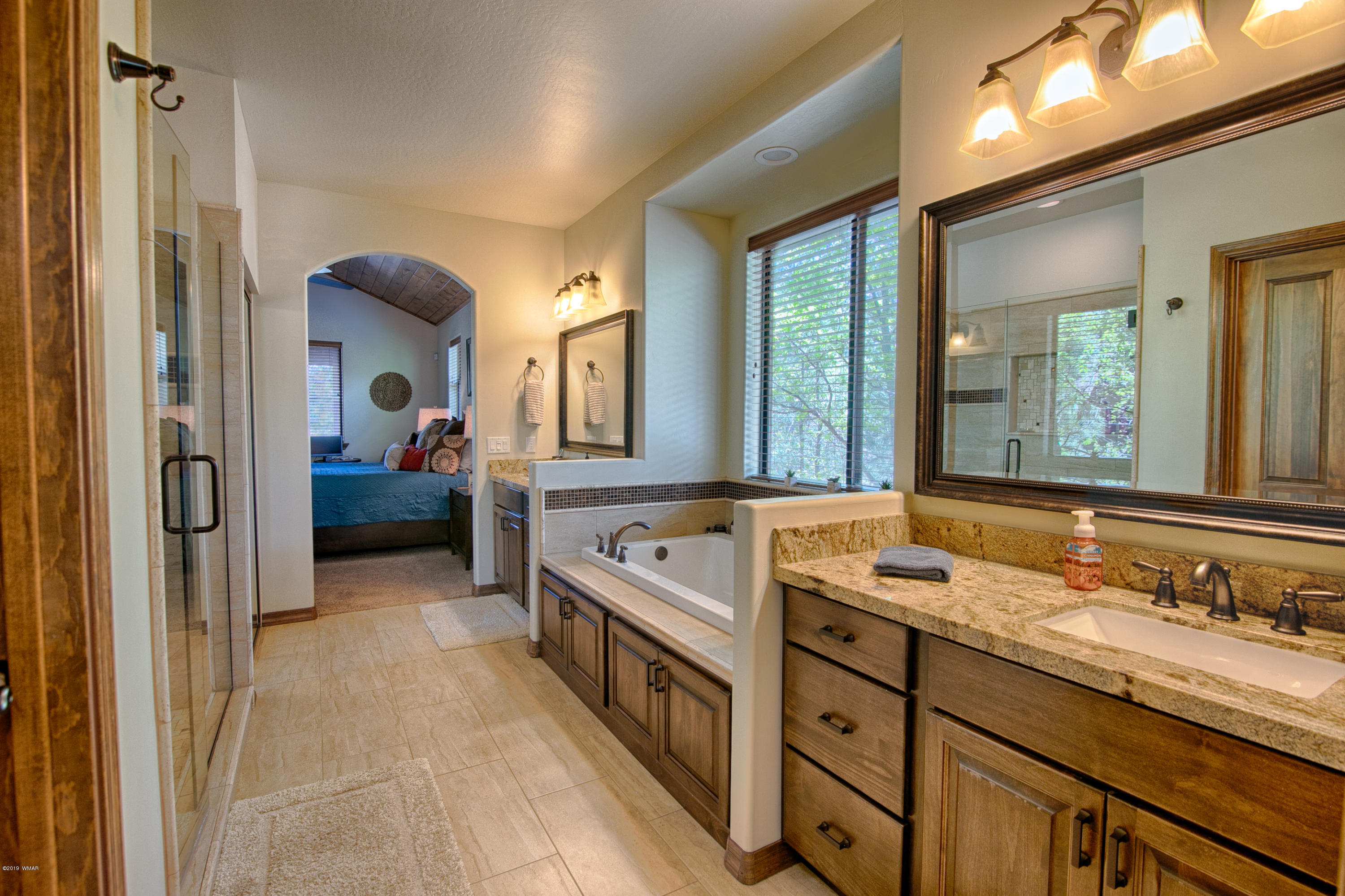 101 South Silktassel Road Show Low, AZ 85901 - Photo 15 of 50