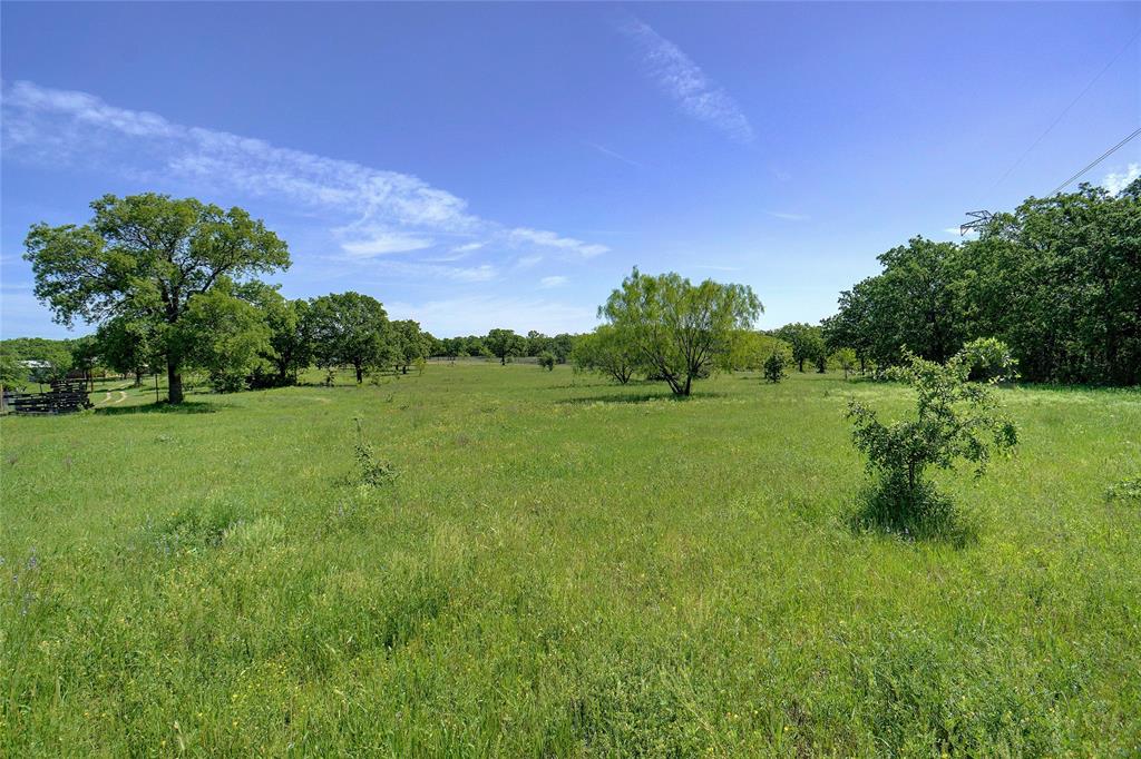 3637 Private Road 3637 Road, Unit 3637 Springtown, TX 76082 - Photo 3 of 13