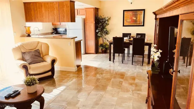 $1,250 | 7300 West Pirates Cove Road, Unit 1039, Las Vegas, NV 89145