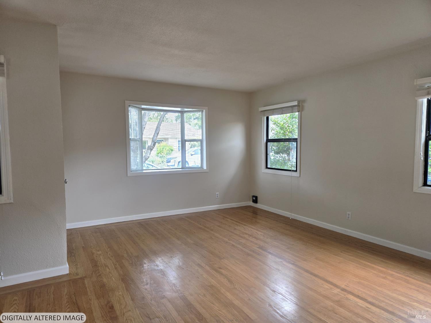 930 Georgia Street Santa Rosa, CA 95404 - Photo 4 of 16