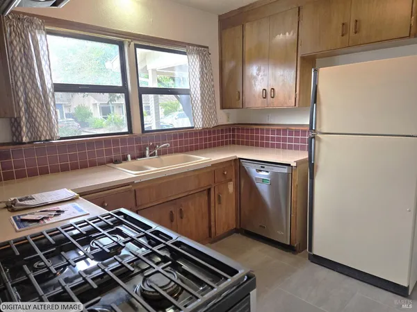 $600,000 | 930 Georgia Street, Santa Rosa, CA 95404