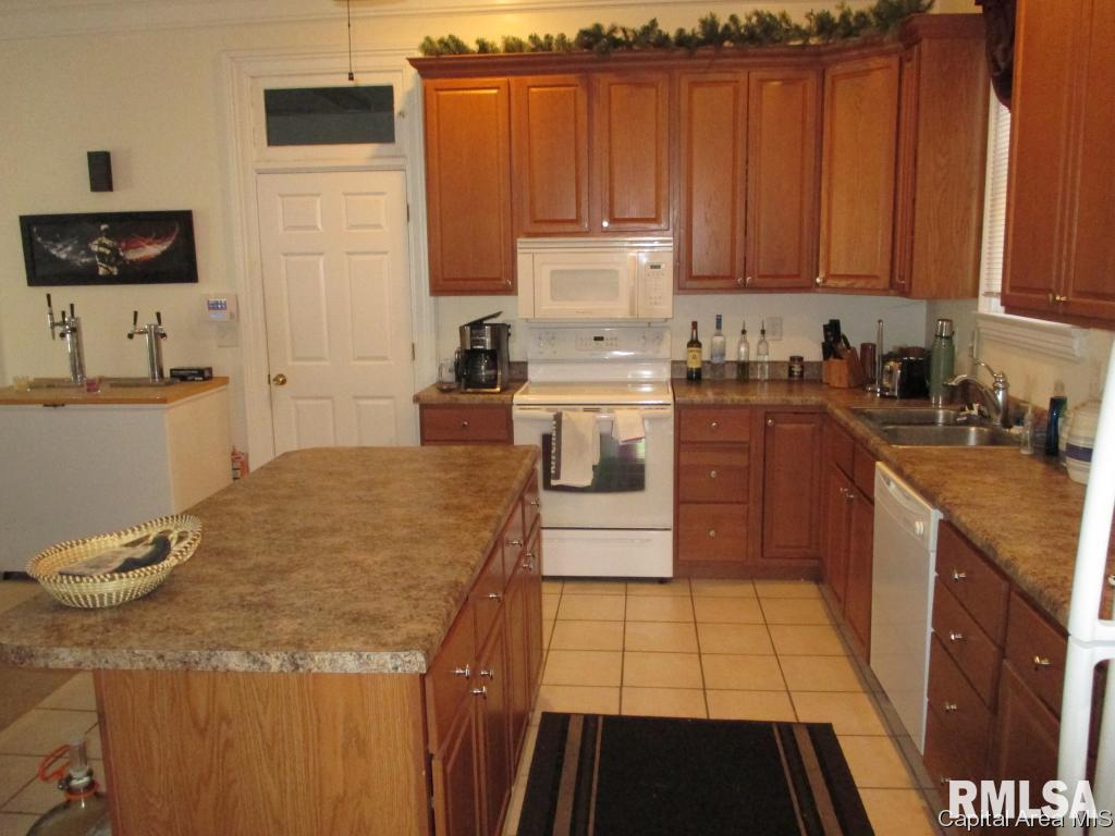 1141 North 5th Street Springfield, IL 62702 - Photo 7 of 28 Gallery Image 7