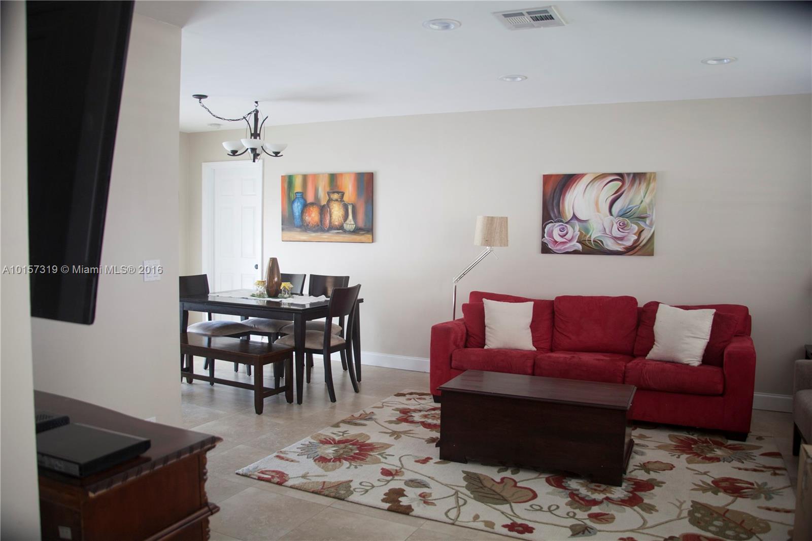 127 St Cloud Lane Boca Raton, FL 33431 - Photo 4 of 29 Gallery Image 4