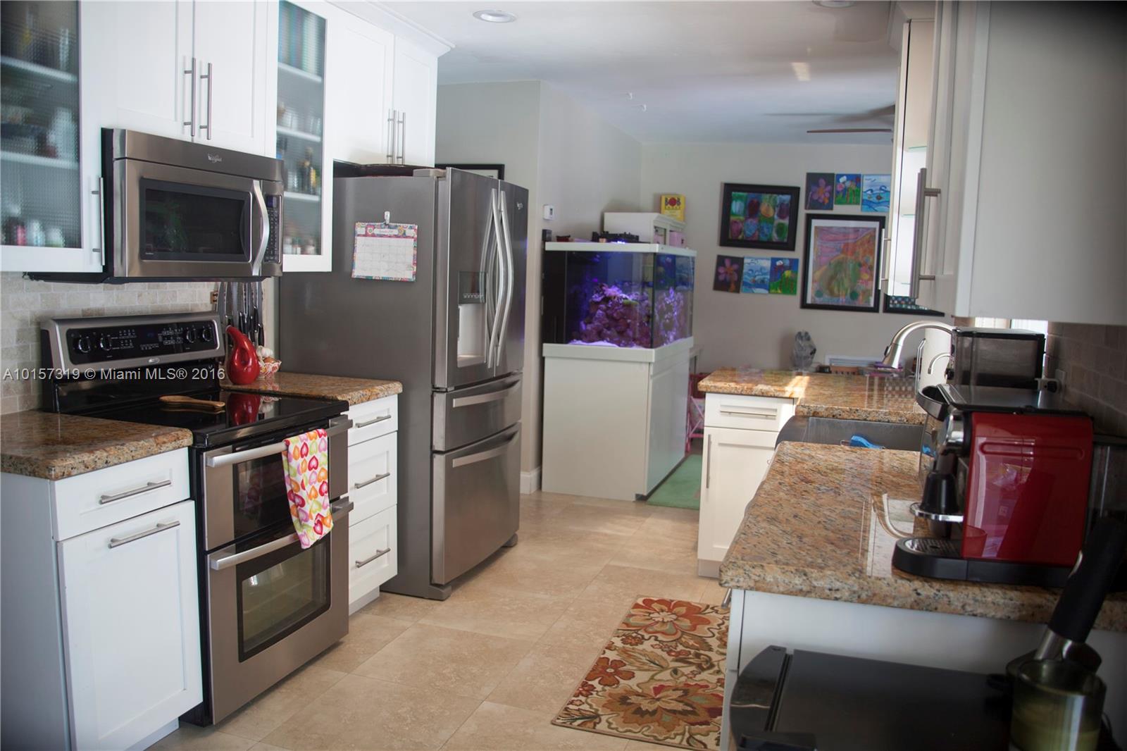 127 St Cloud Lane Boca Raton, FL 33431 - Photo 7 of 29 Gallery Image 7