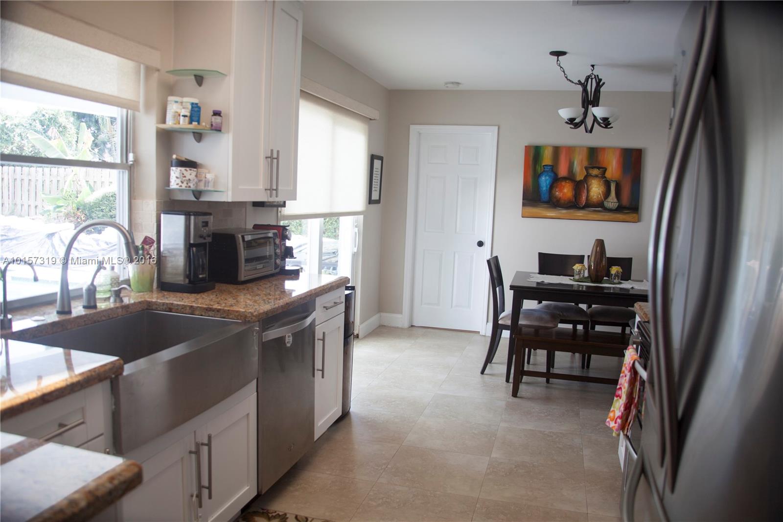 127 St Cloud Lane Boca Raton, FL 33431 - Photo 10 of 29 Gallery Image 10