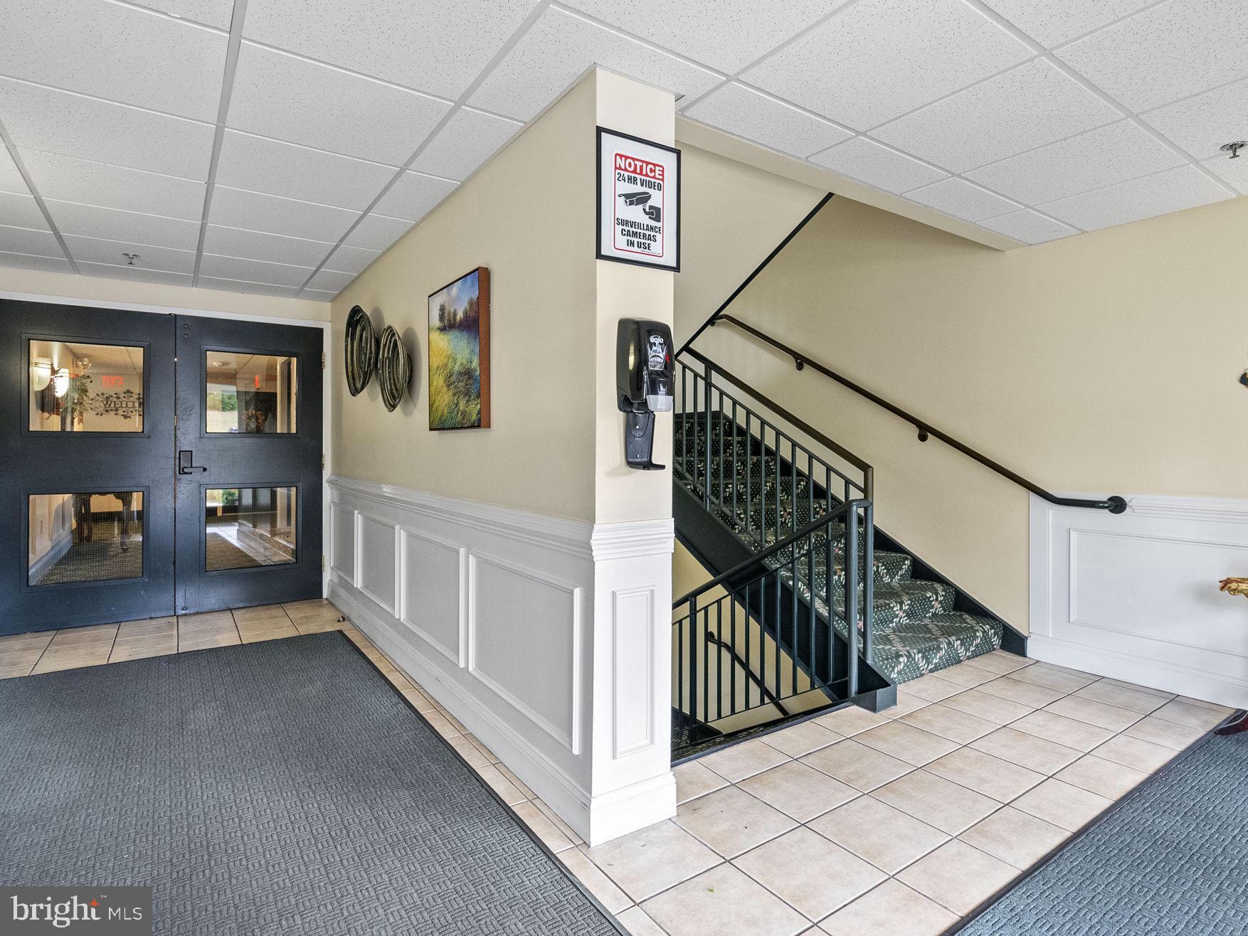 533 Brandon Road Eagleville, PA 19403 - Photo 4 of 32 a view of entryway and hall