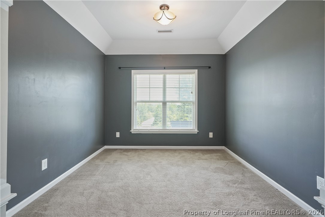 415 Highgrove Drive Spring Lake, NC 28390 - Photo 20 of 39 an empty room with a window