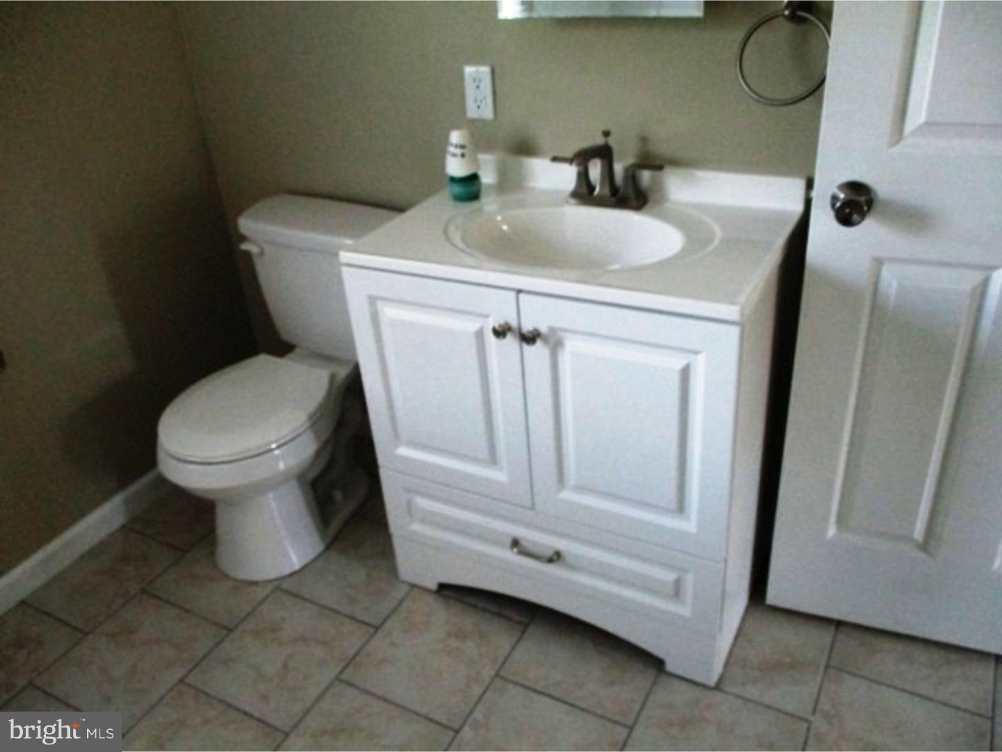 228 Harmony Road Gibbstown, NJ 08027 - Photo 12 of 15