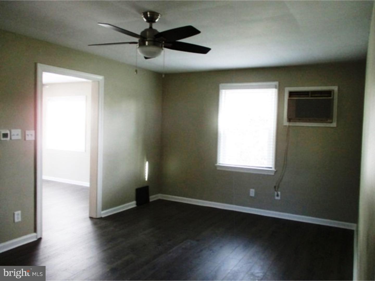 228 Harmony Road Gibbstown, NJ 08027 - Photo 8 of 15