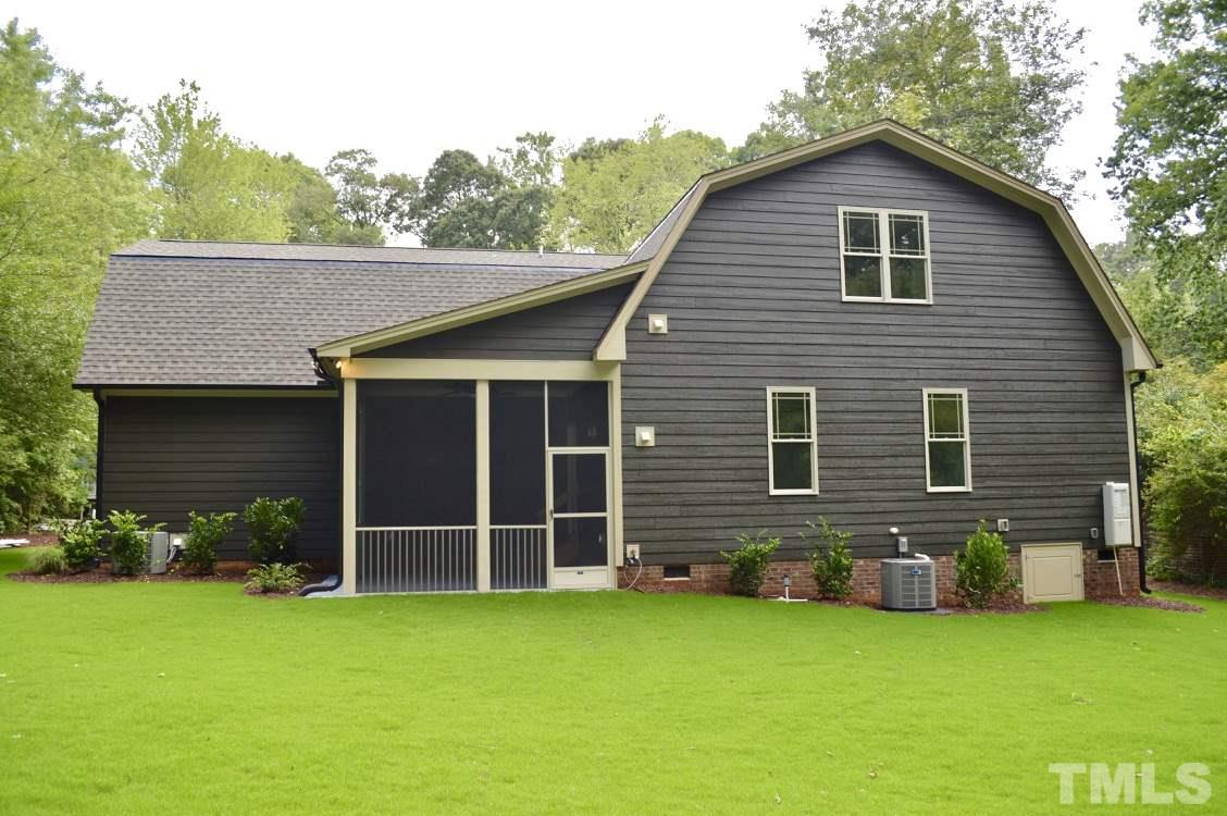 1005 East Millbrook Road Raleigh, NC 27609 - Photo 8 of 25 Gallery Image 8