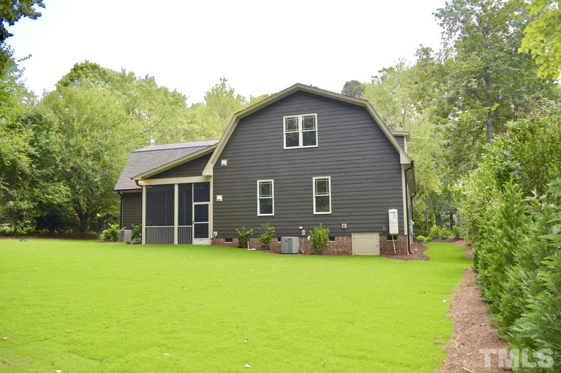 1005 East Millbrook Road Raleigh, NC 27609 - Photo 9 of 25 Gallery Image 9
