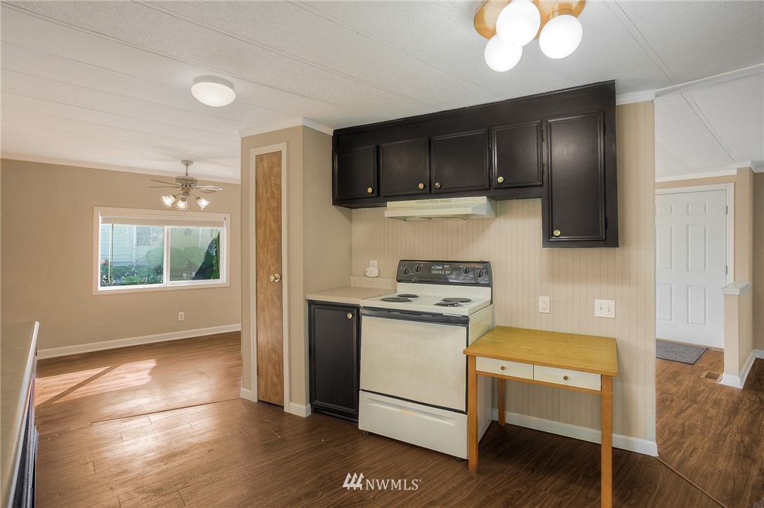 201 Union Avenue Southeast, Unit 29 Renton, WA 98059 - Photo 9 of 27 Gallery Image 9
