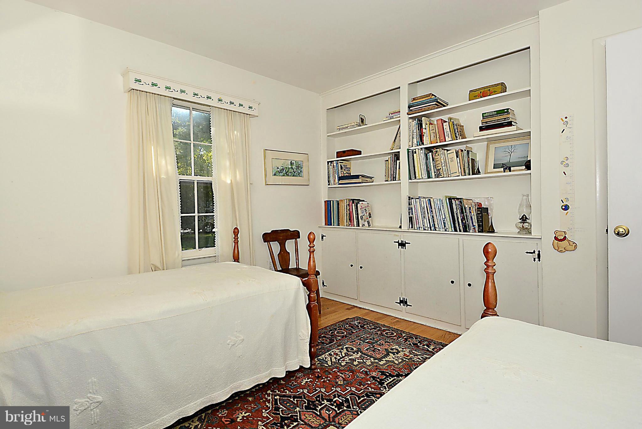 500 Tulip Road Annapolis, MD 21403 - Photo 12 of 22 Bedroom