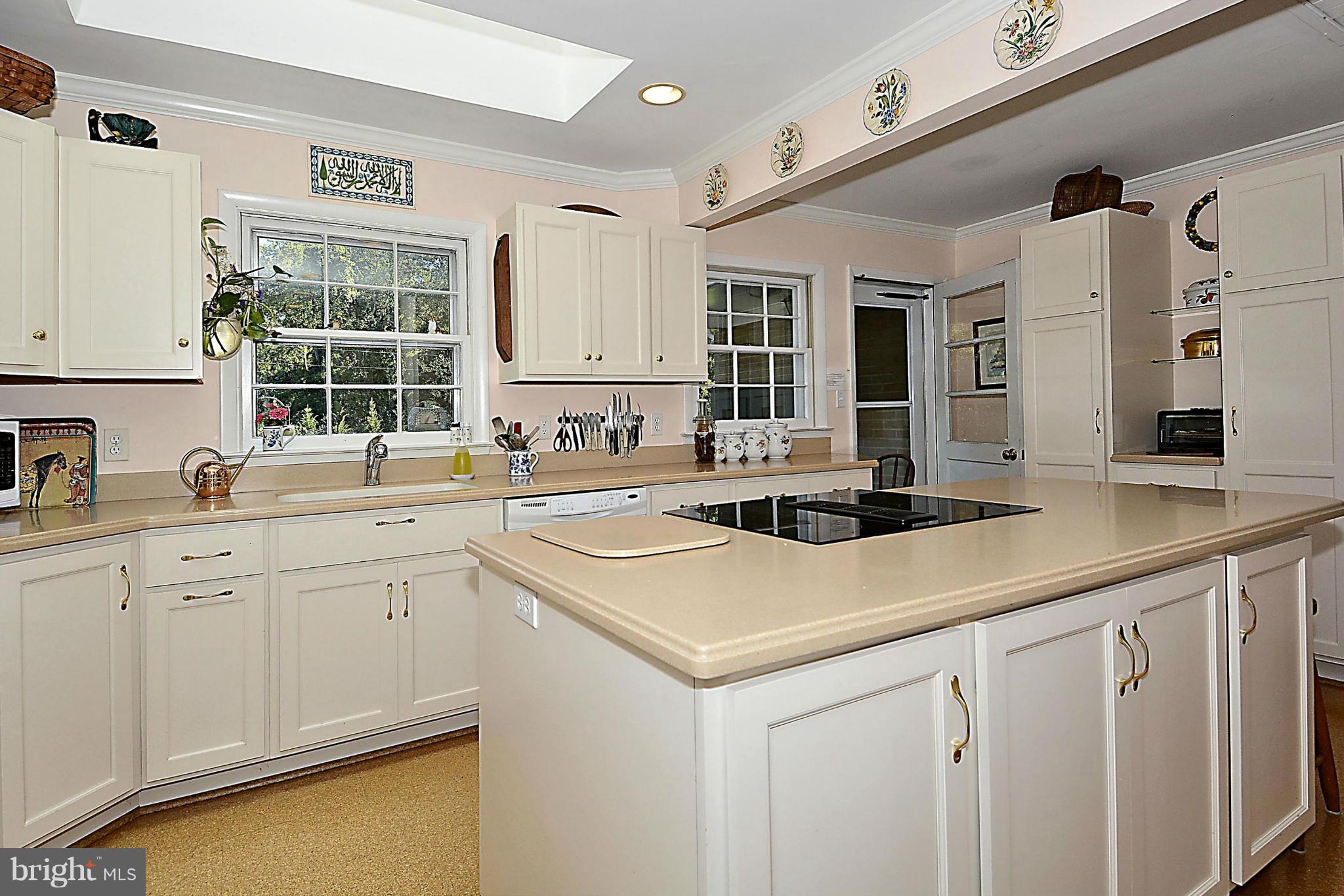 500 Tulip Road Annapolis, MD 21403 - Photo 8 of 22 Kitchen