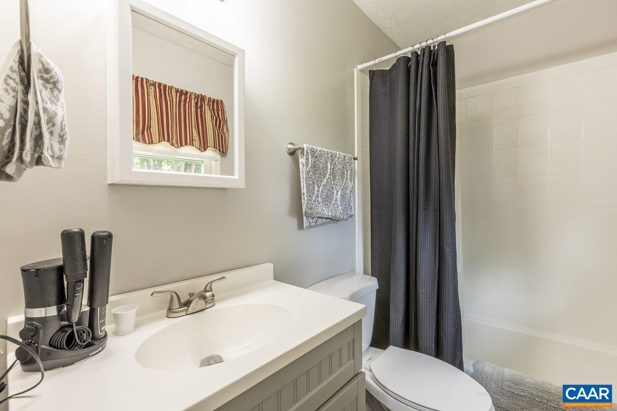 5540 Jamestown Road Crozet, VA 22932 - Photo 33 of 49 Gallery Image 33