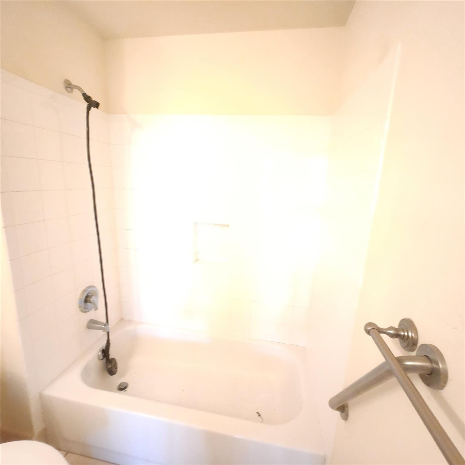 27 Royal Palm Way, Unit 102 Boca Raton, FL 33432 - Photo 15 of 19 Photo 15