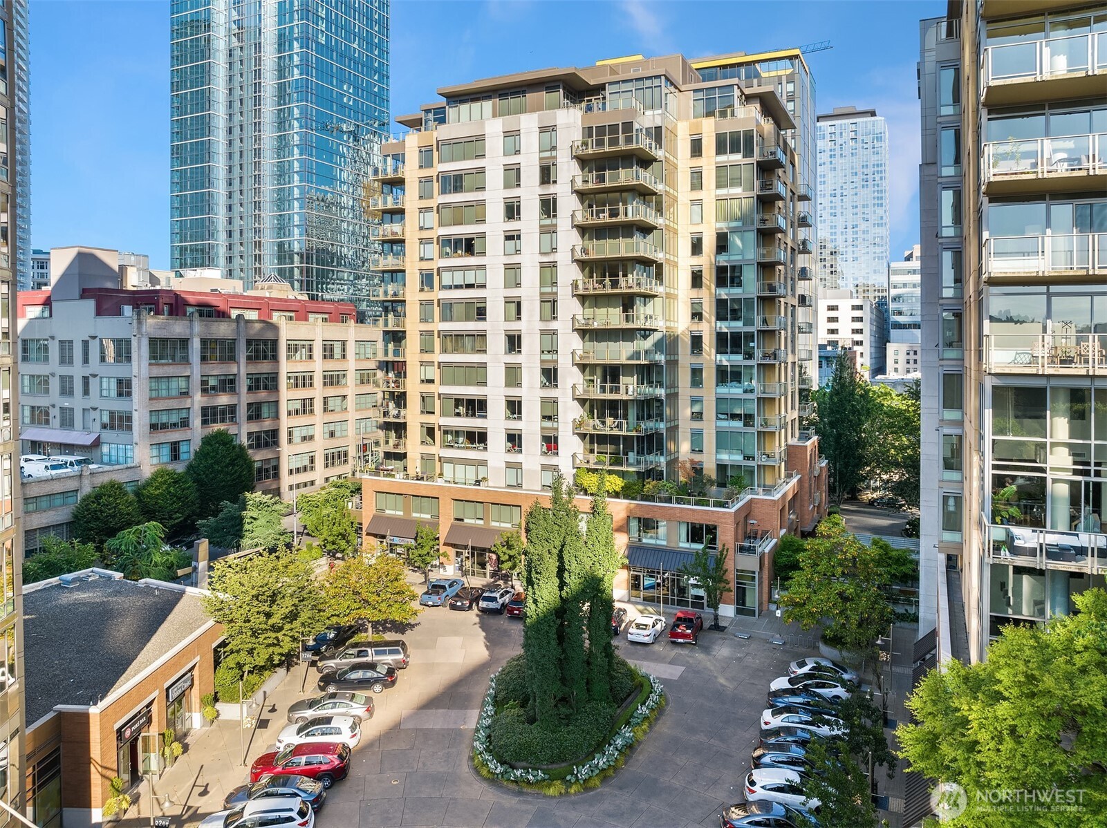 900 Lenora Street, Unit W700 Seattle, WA 98121 - Photo 26 of 39