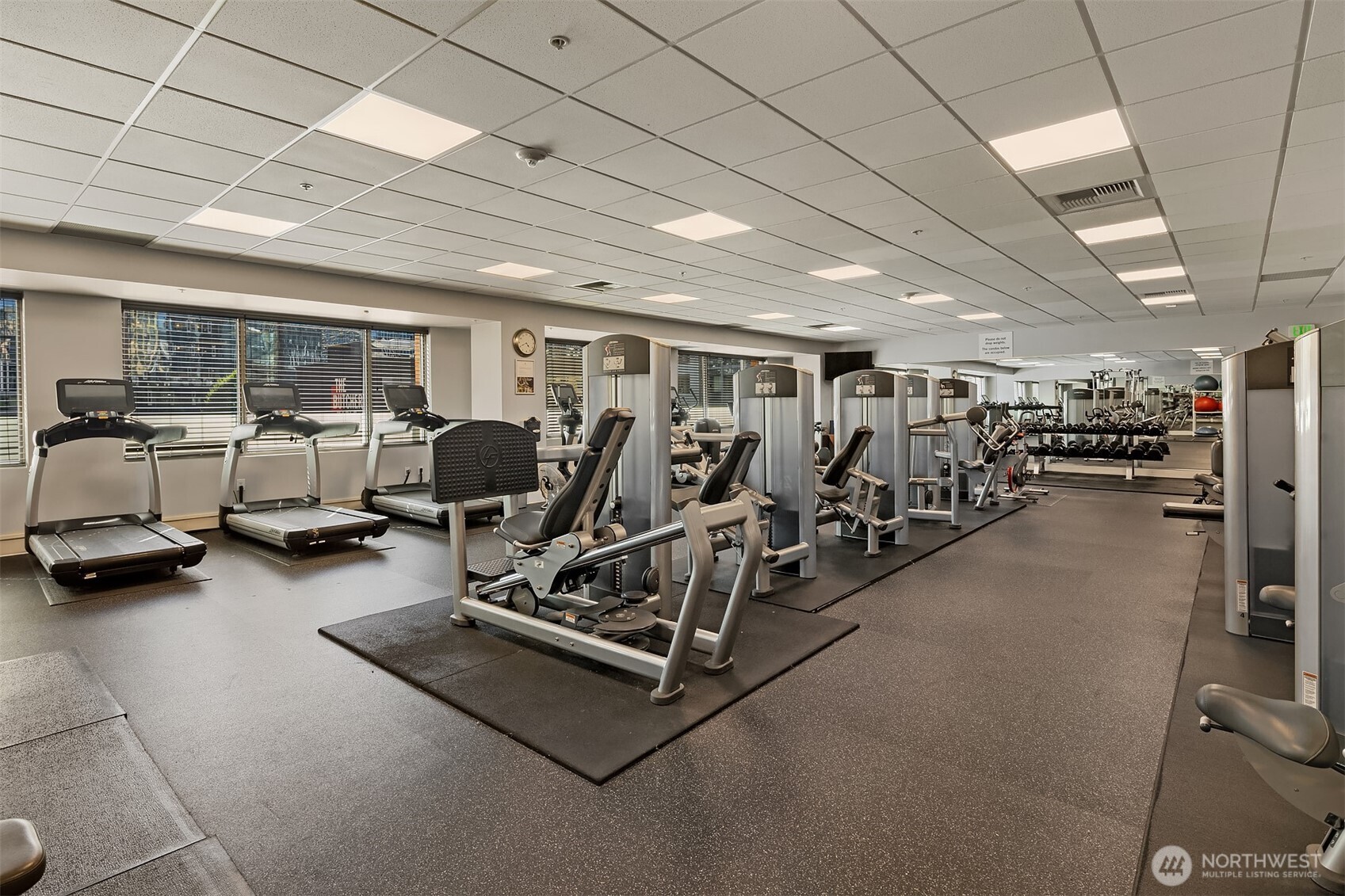 900 Lenora Street, Unit W700 Seattle, WA 98121 - Photo 38 of 39