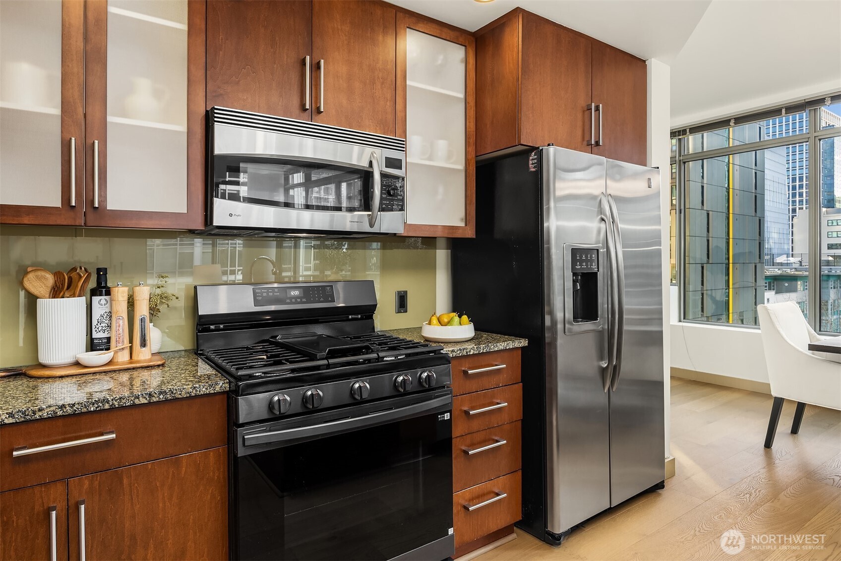 900 Lenora Street, Unit W700 Seattle, WA 98121 - Photo 8 of 39