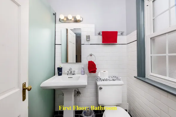 $795,000 | 259 Cornell Avenue, Des Plaines, IL 60016