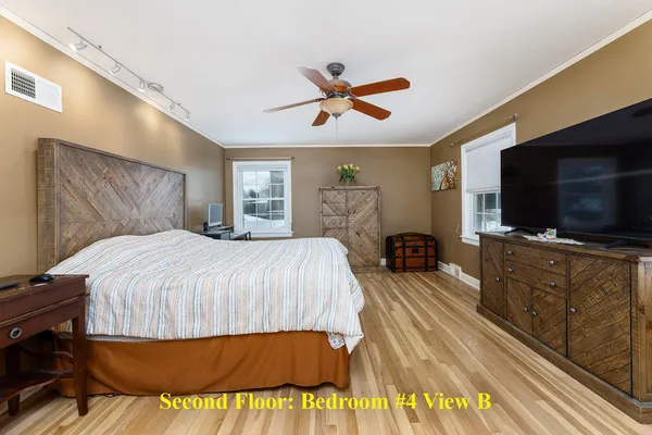 $795,000 | 259 Cornell Avenue, Des Plaines, IL 60016