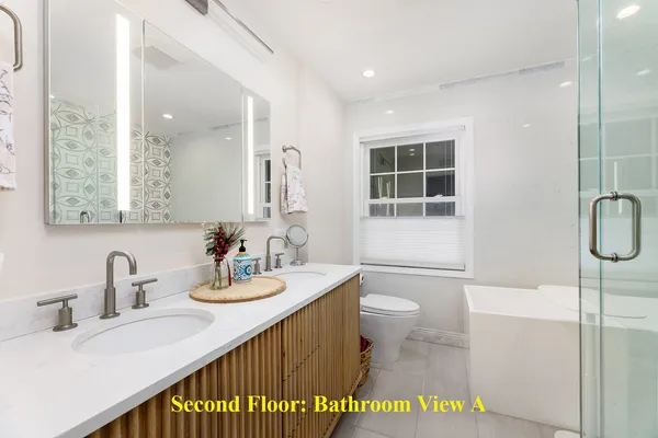 $795,000 | 259 Cornell Avenue, Des Plaines, IL 60016