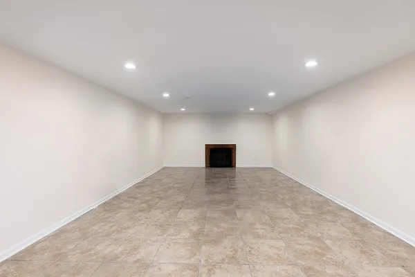 $795,000 | 259 Cornell Avenue, Des Plaines, IL 60016