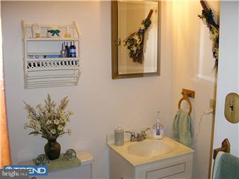 126 Woodstream Road Boothwyn, PA 19061 - Photo 7 of 12 Bathroom