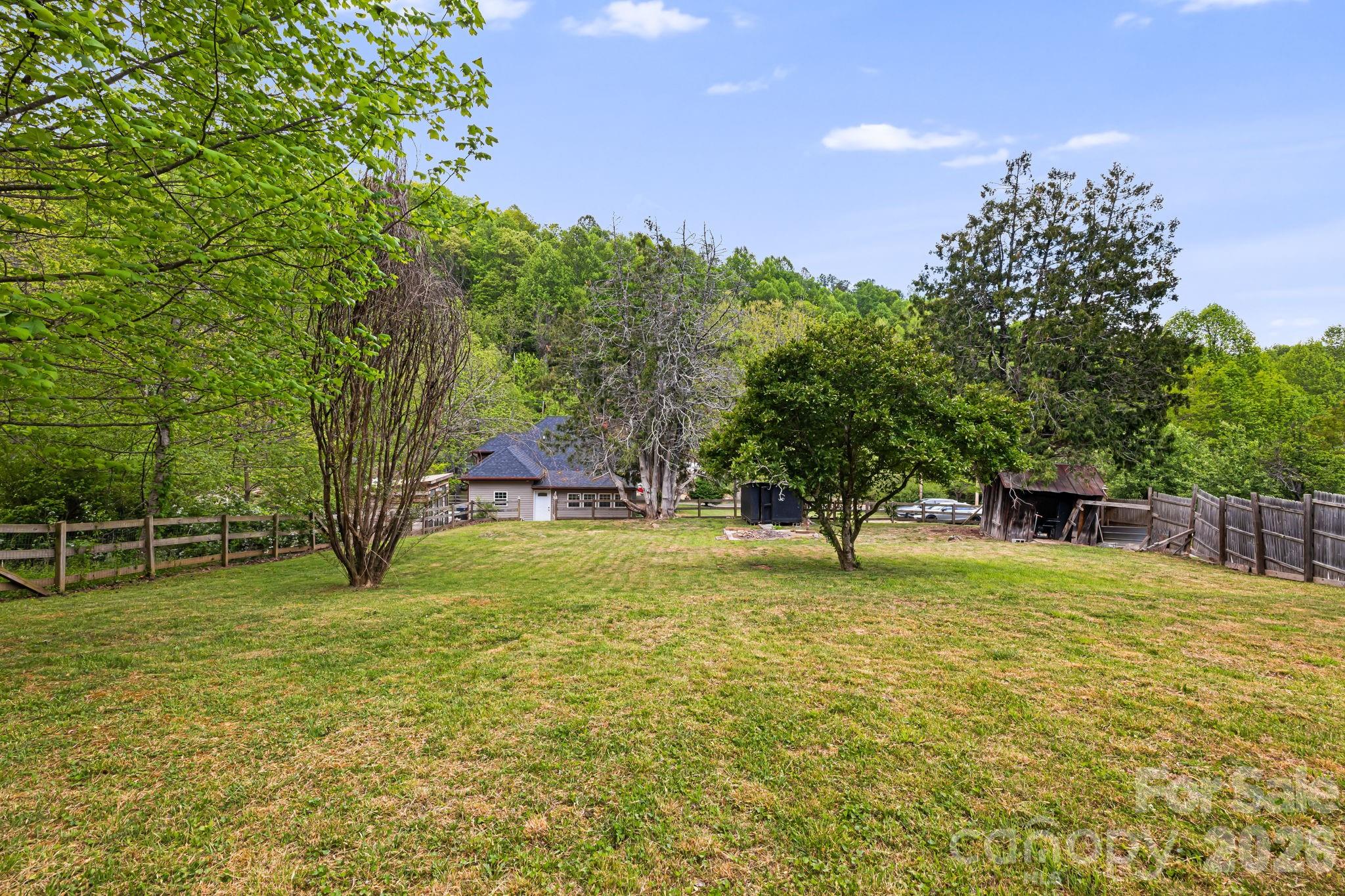 47 Saw Branch Road Candler, NC 28715 - Photo 37 of 39 Gallery Image 37