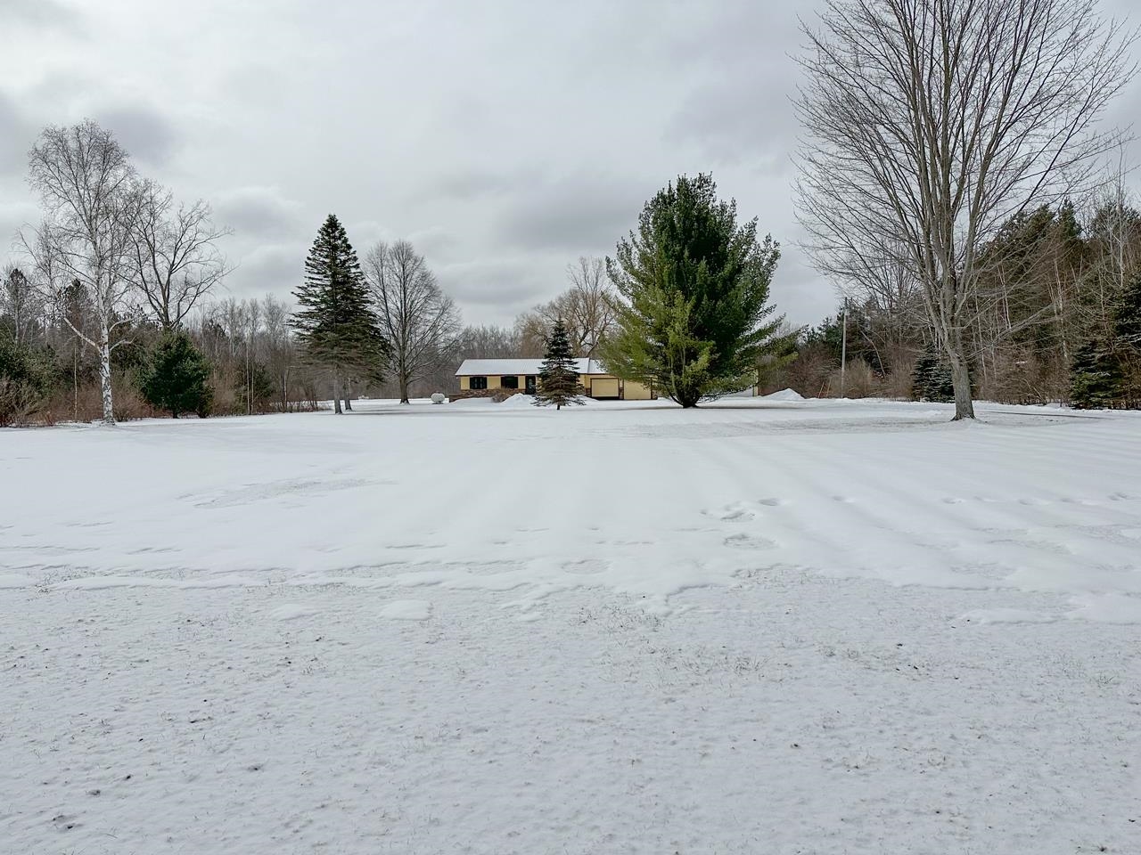 3873 West Curtis Road Coleman, MI 48618 - Photo 35 of 44 1909032-34.JPG