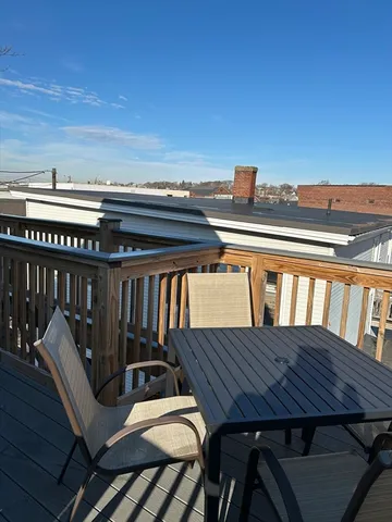 $6,200 | 319 Washington Street, Unit 3, Somerville, MA 02143