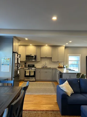 $6,200 | 319 Washington Street, Unit 3, Somerville, MA 02143