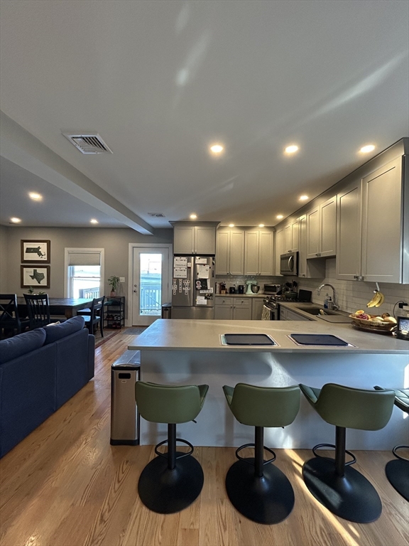 319 Washington Street, Unit 3 Somerville, MA 02143 - Photo 5 of 40