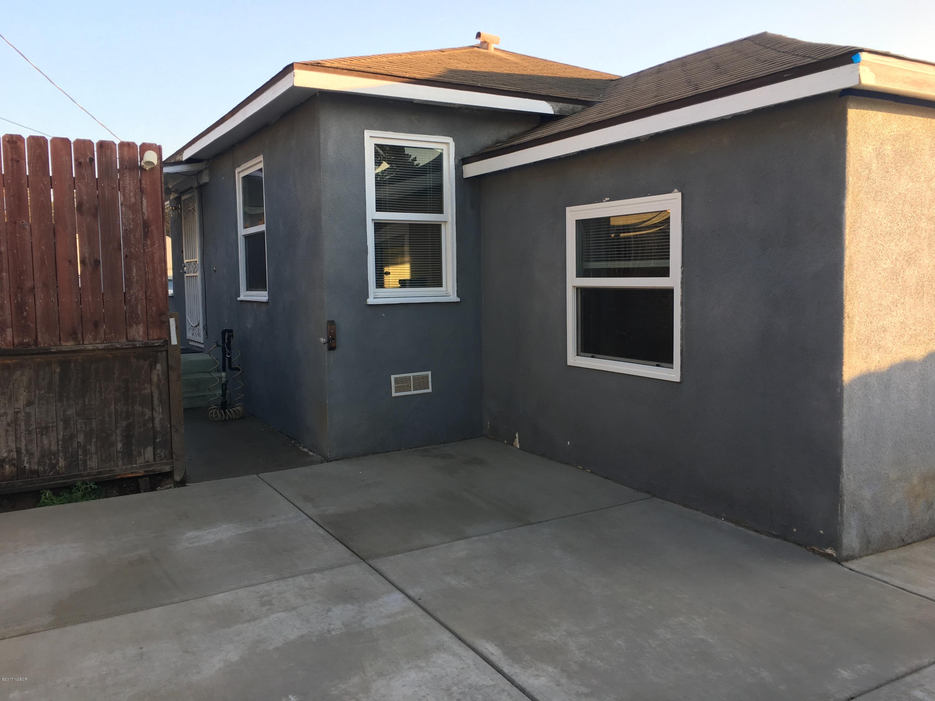 336 East Foster Road Santa Maria, CA 93455 - Photo 2 of 12 IMG_5600
