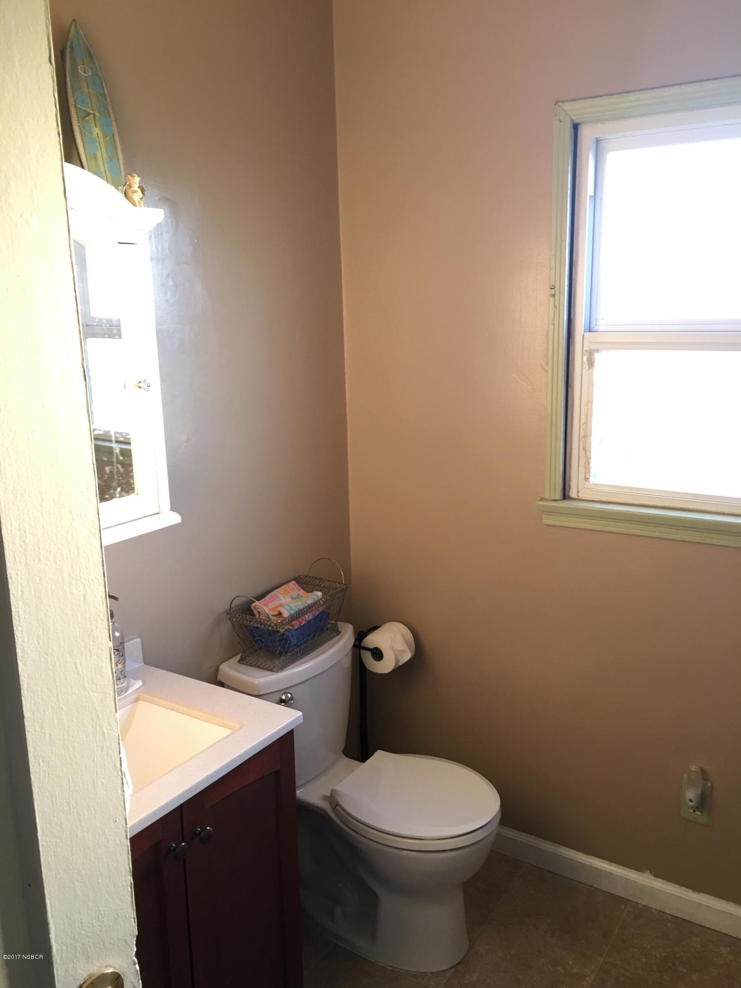 336 East Foster Road Santa Maria, CA 93455 - Photo 7 of 12 IMG_5640
